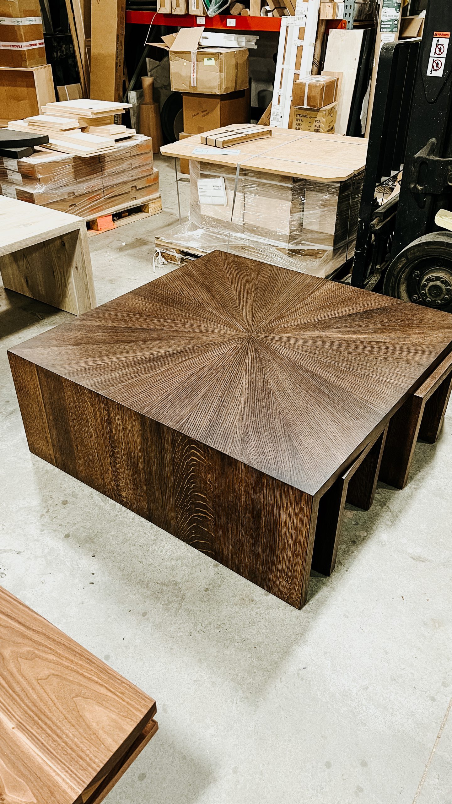 Radiate Table